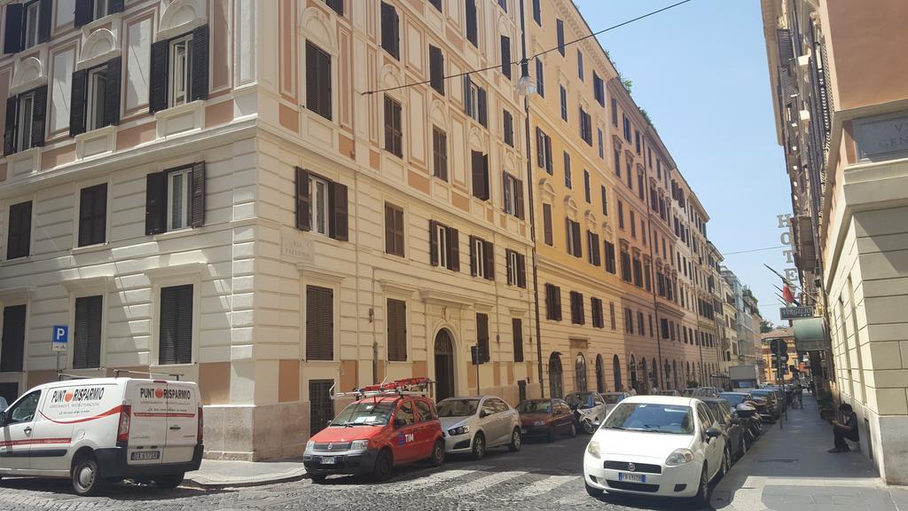 Una Finestra Su Monti Roma Dış mekan fotoğraf